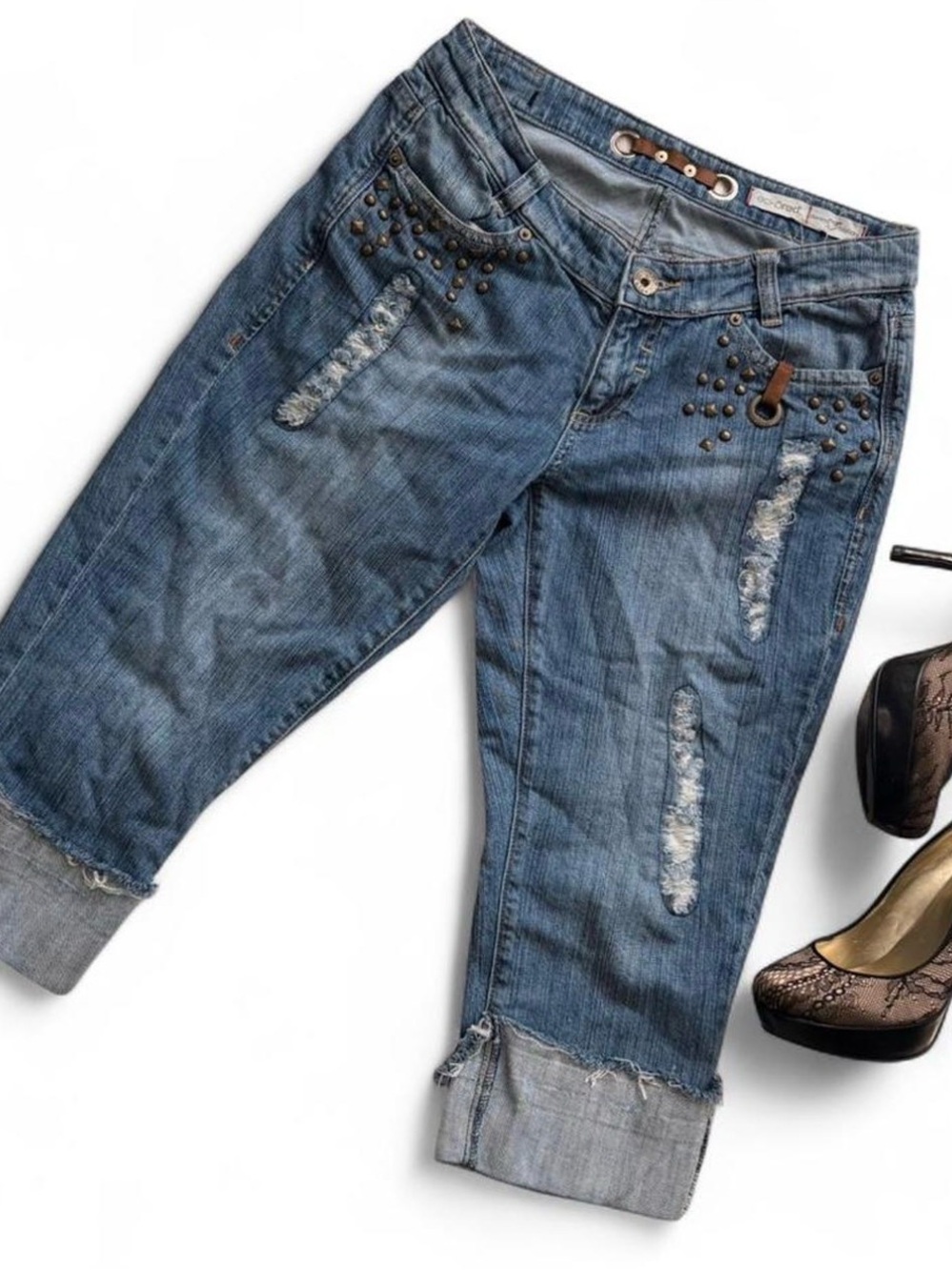 VTG Ecko Unltd Studded Distressed Denim Capris